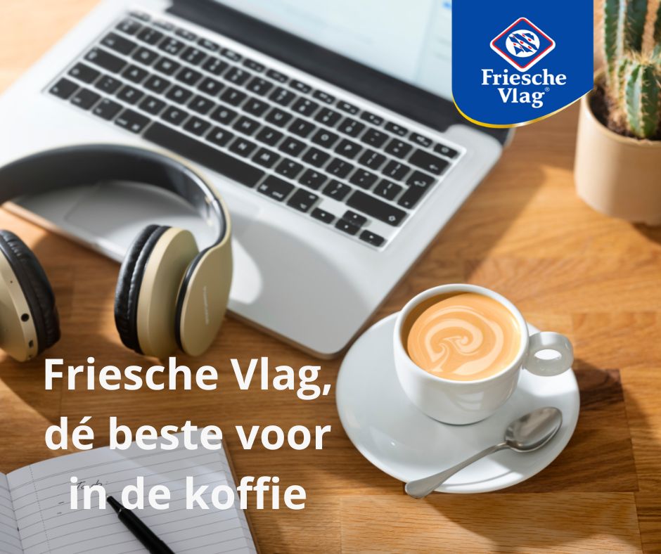 een facebookpost waarbij koffie naast een laptop staat samen met een tekst"Friesche vlag de beste voor in de koffie